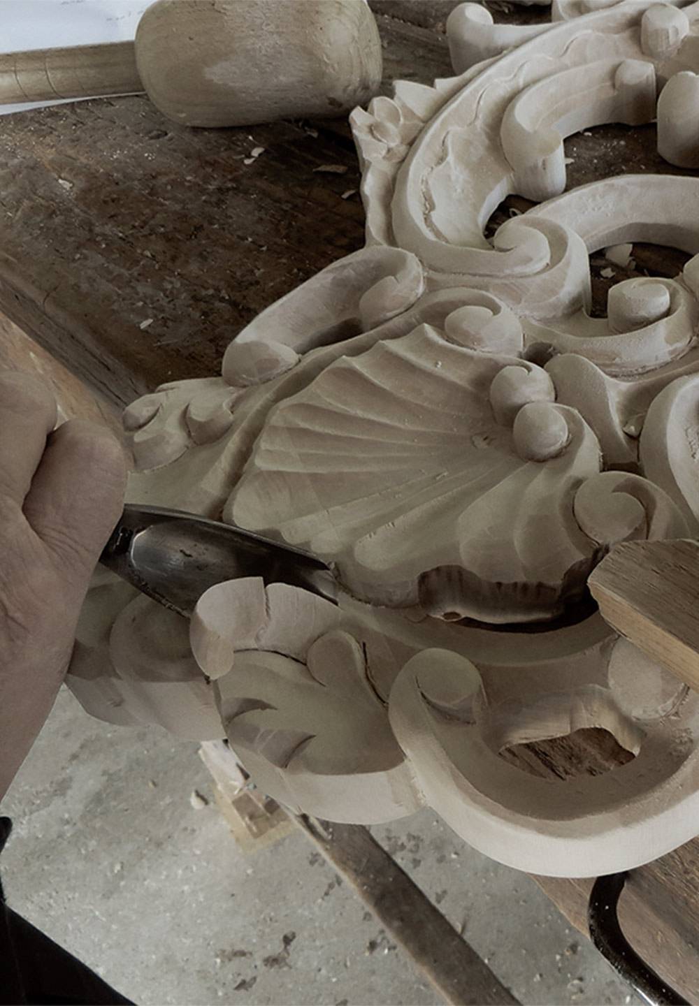 Arca-furniture-luxury-made-italy-interior-about-artigianato-wood-about-02