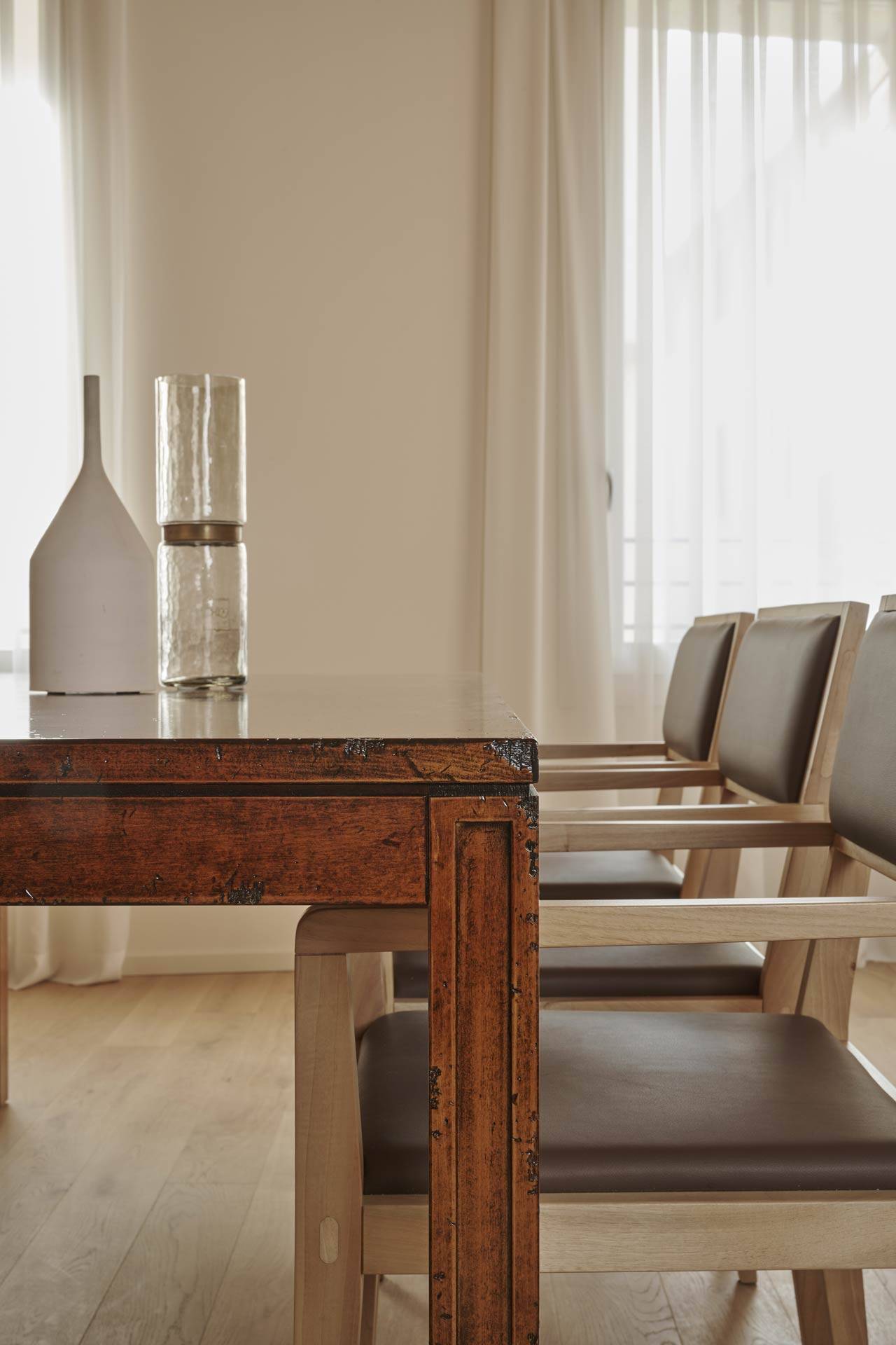 Arca-furniture-luxury-made-italy-exclusive-retailers-SEDEC-seul-2